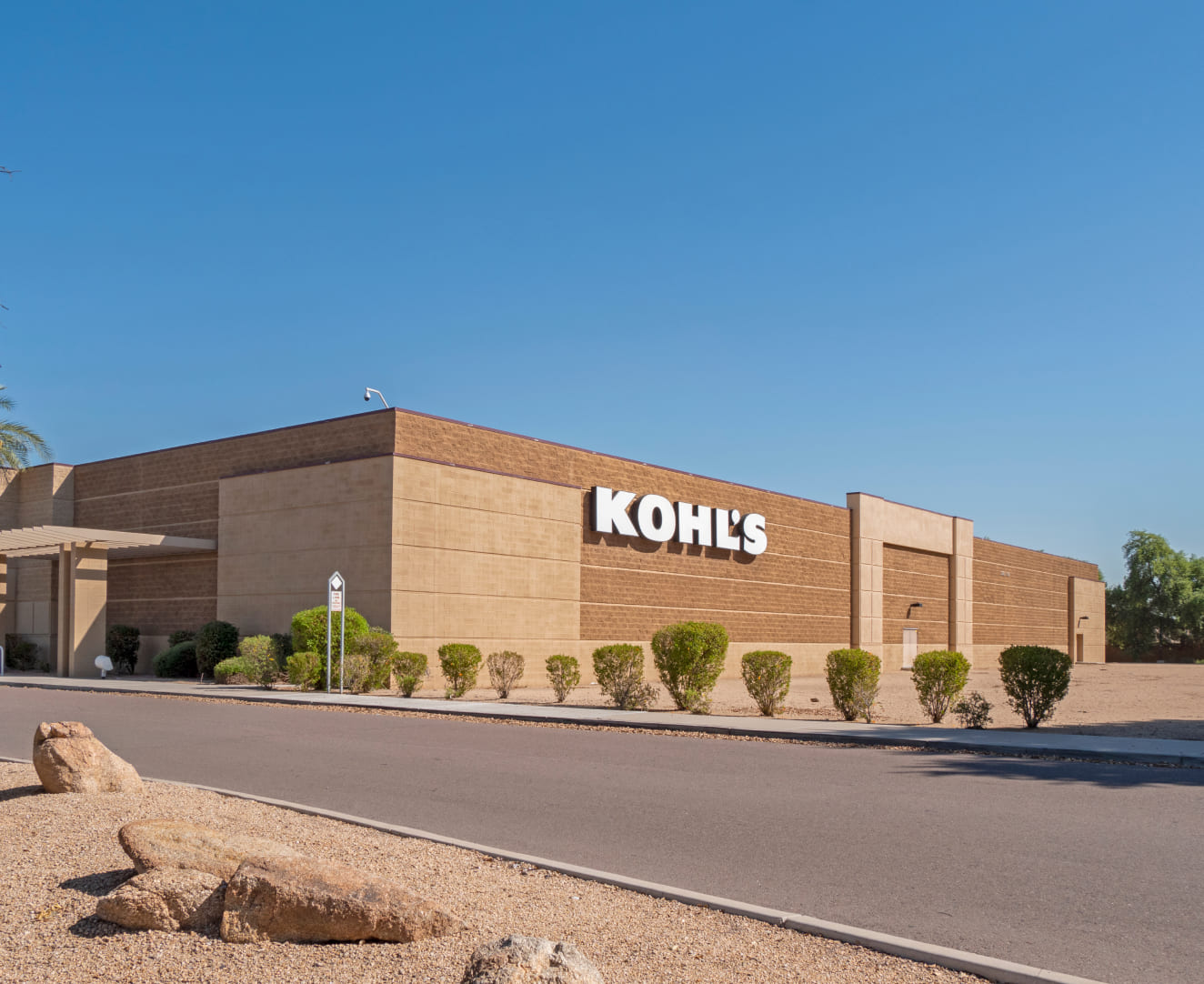 Another view of the side of the building that houses Kohl's at 1161 N. Dysart Road in Avondale, AZ.