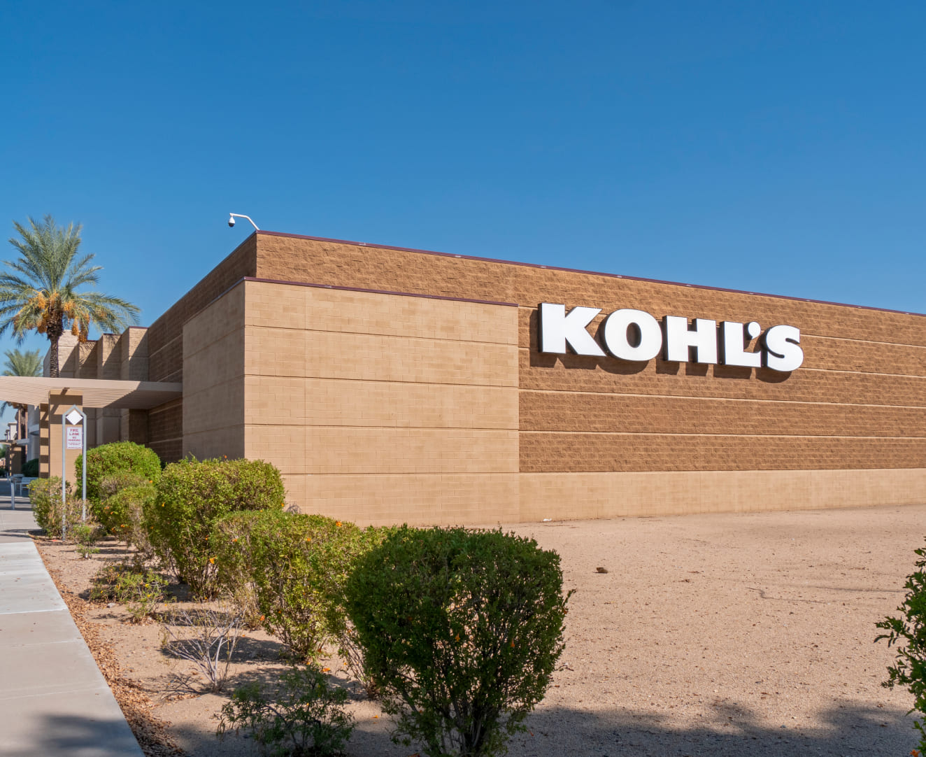 The side of the building that houses Kohl's at 1161 N. Dysart Road in Avondale, AZ.